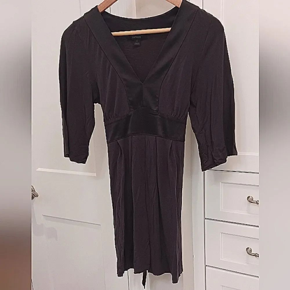 Express V Neck Tie Waist Satin Trim Tunic Dress